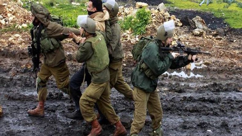 جيش الاحتلال يعتقل 36 فلسطينياً في الضفة الغربية