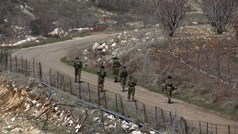 الجيش الإسرائيلي يهاجم هدفين للجيش السوري