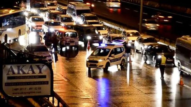 إصابة أربعة أشخاص في انفجار قنبلة في إسطنبول