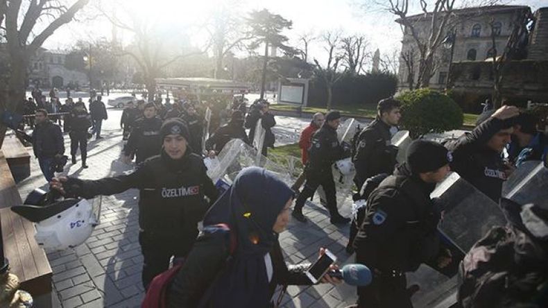 قتلى وجرحى في انفجار هز وسط اسطنبول