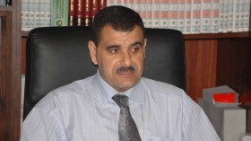 النساء أكثر إقبالا على الكتاب والعربية في المقدمة