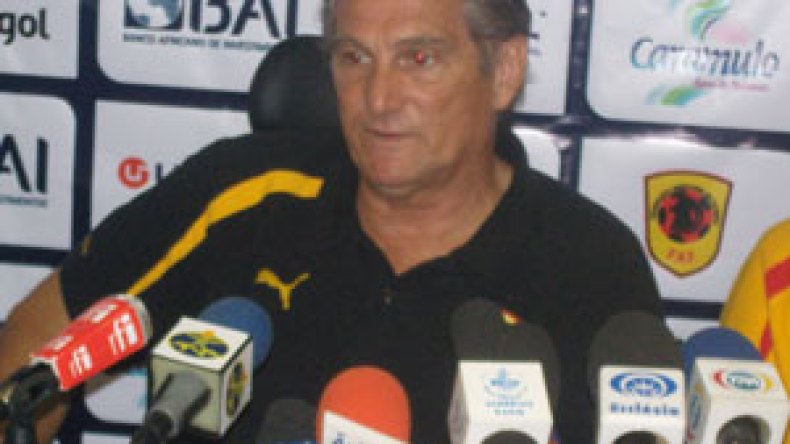 ‮”‬التعادل‭ ‬أمام‭ ‬الجزائر‭ ‬يكفينا‭..‬‮ ‬ولن‭ ‬نرضى‭ ‬إلا‭ ‬بالفوز‮”‬