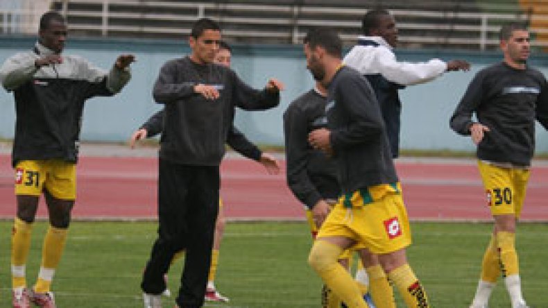 الشبيبة تتحدى العوائق لتحديد مصيرها الإفريقي