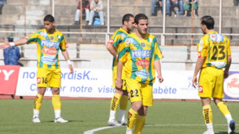 حناشي يعرض كوليبالي وأزوكا للبيع مقابل مهاجم إفريقي كبير