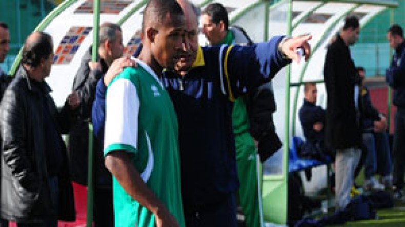 بلحوت‭ ‬ينجح‭ ‬في‭ ‬ثاني‭ ‬اختبار‭ ‬ودي