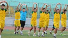 حناشي يحفز لاعبيه ويطالب باحترام أنصار سوسطارة