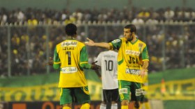 الكناري  من  أجل  التدارك ..  والبرج  تبحث  عن  الديكليك