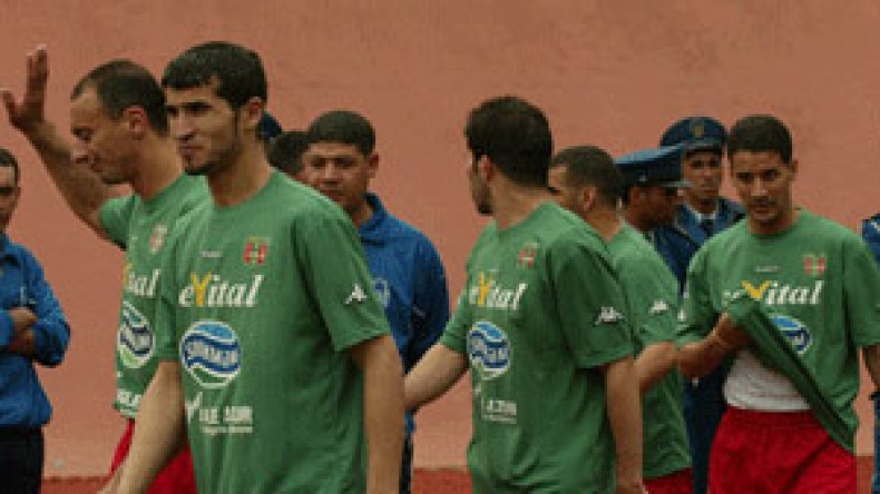 بجاية تفضل كأس العرب على رابطة أبطال إفريقيا