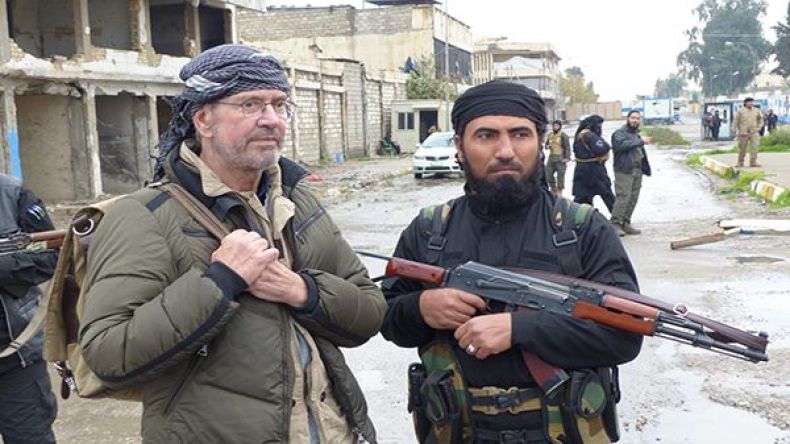 الديلي تلغراف: رحلتنا داخل العالم المظلم لتنظيم “داعش”