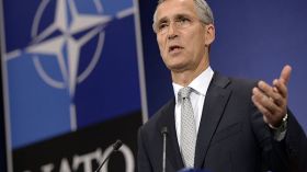 ستولتنبرغ: ضباط أتراك يطلبون اللجوء في بلدان في حلف الناتو