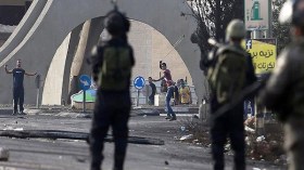 إصابة شرطي إسرائيلي واعتقال فلسطينيين اثنين في القدس