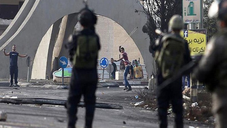 إصابة شرطي إسرائيلي واعتقال فلسطينيين اثنين في القدس