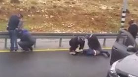 مستعربون يختطفون شابين فلسطينيين شمال القدس