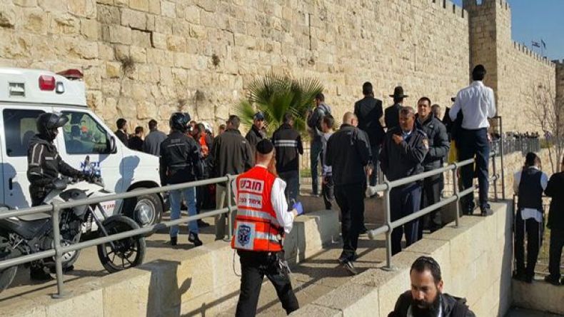 استشهاد فلسطيني بعد تنفيذه عملية طعن في القدس