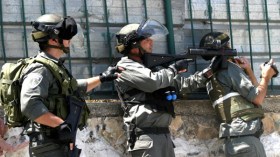 الاحتلال يعتقل 17 فلسطينياً في الضفة الغربية