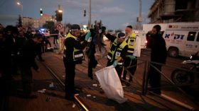 استشهاد فلسطينيين حاولا طعن جنود إسرائيليين في الضفة