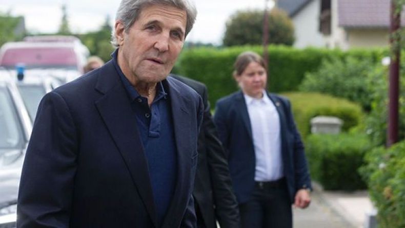 كيري ينفي أي ضلوع لأمريكا في المحاولة الانقلابية في تركيا