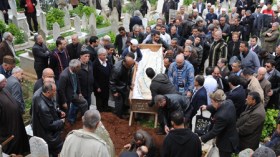 نجل الفقيد خليفي أحمد: والدي عاش فقيرا ومات فقيرا لأنه لم يطاوع السلطة