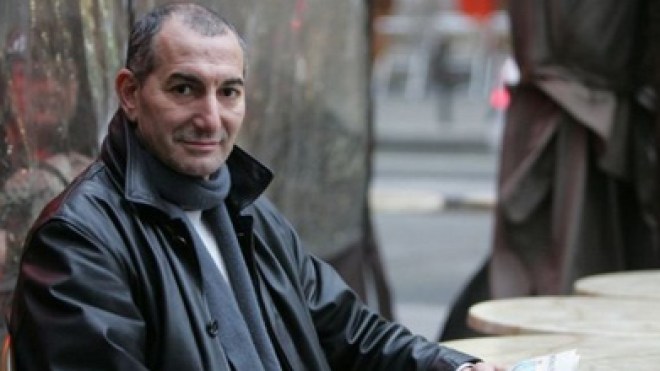 نورالدين قريشي للشروق :مستعد للإشراف على منتخب المحليين