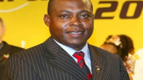 كالوشا بواليا يجتمع باللاعبين والطاقم الفني ويحفزهم