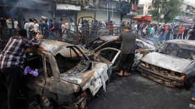 مقتل أكثر من 82 في تفجيرين في بغداد