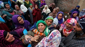 قصف مدفعي متبادل بين الهند وباكستان في كشمير