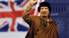 الحكومة البريطانية تحاول التستر على علاقتها بالقذافي