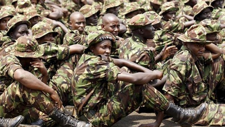 الجيش الكيني يقتل 21 مسلحاً من حركة الشباب الصومالية