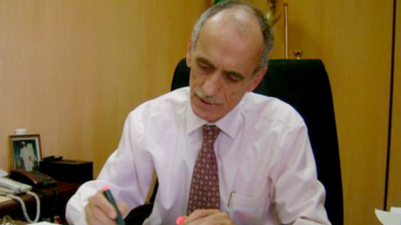 الأنـدية المحـترفة  تطالب بتـسقيف رواتـب اللاعبين