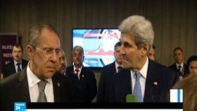 جون كيري يسأل لافروف سؤالاً محرجاً عن الغارات الروسية على حلب