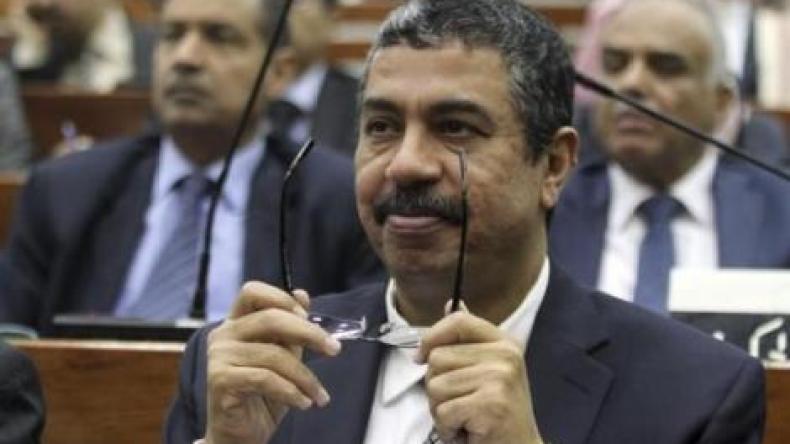 الحوثيون يرفعون الإقامة الجبرية عن رئيس الوزراء اليمني