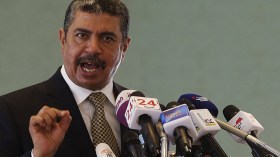 نائب الرئيس اليمني خالد بحاح يصل إلى عدن