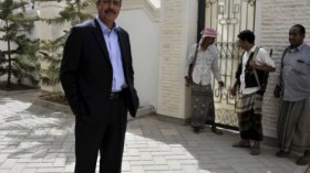 الحوثيون يقتحمون منزل بحاح في صنعاء