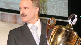 خالف: المحاربون يملكون مفاتيح البروز