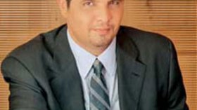 جلسات الفصل في تسليم عبد المومن خليفة تنطلق غدا بلندن