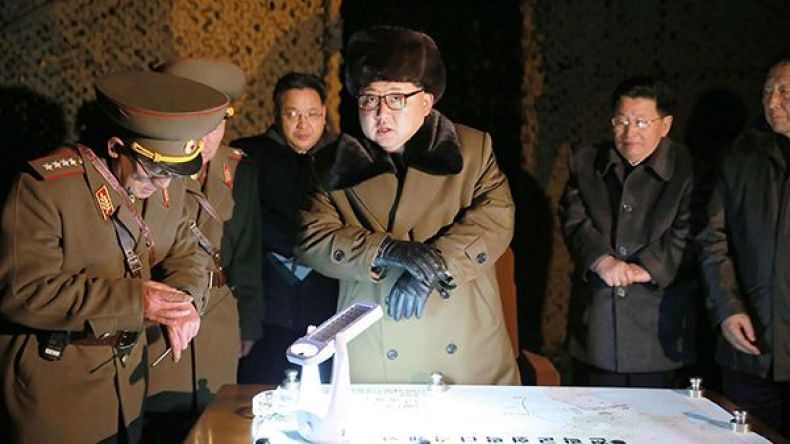 كوريا الشمالية تطلق قذائف قصيرة المدى إلى البحر