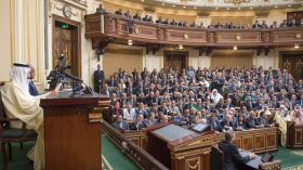 جامعة القاهرة تمنح الملك سلمان دكتوراه فخرية