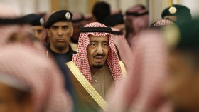 العاهل السعودي يعين رئيساً جديداً لديوانه