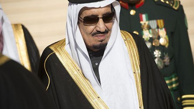 مقامرة السعودية بتخفيض سعر النفط ستكلفنا الكثير