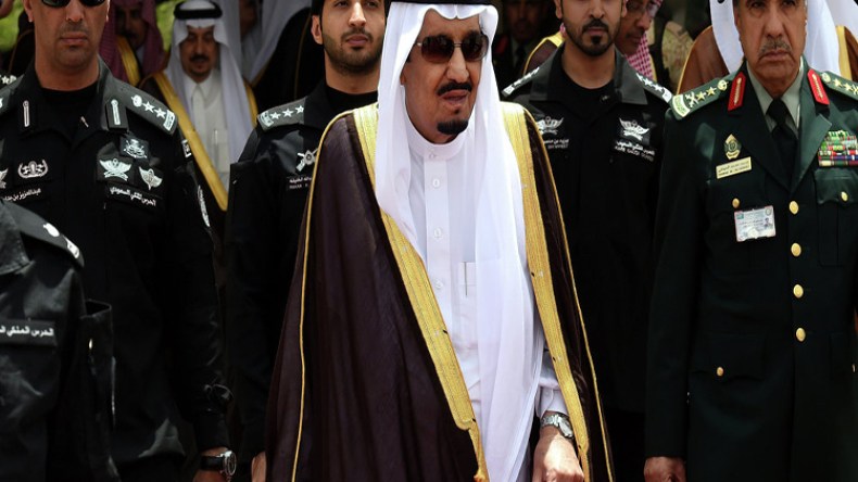 السلطات الفرنسية تغلق شاطئ “لا كوت دا زور” في كان