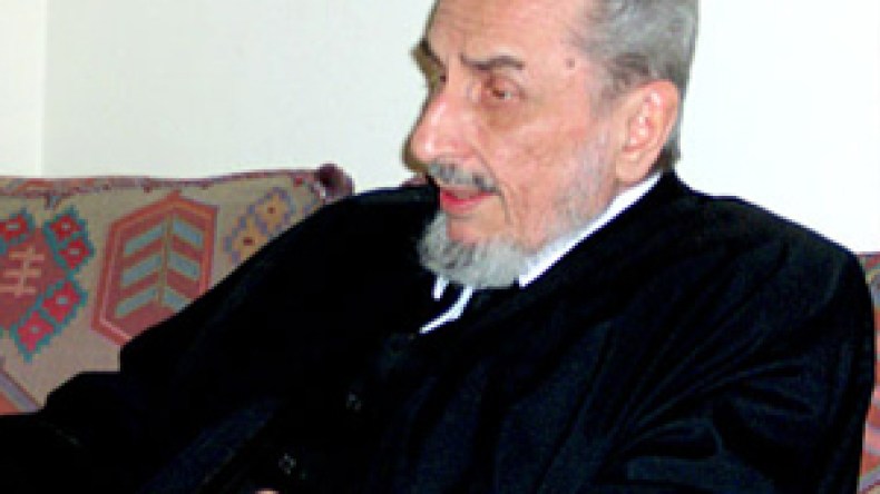 فتحي يكن في زيارة إلى الجزائر