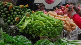 تجار يوقفون رفع الأسعار ومستهلكون “يقاطعون” بعض السلع