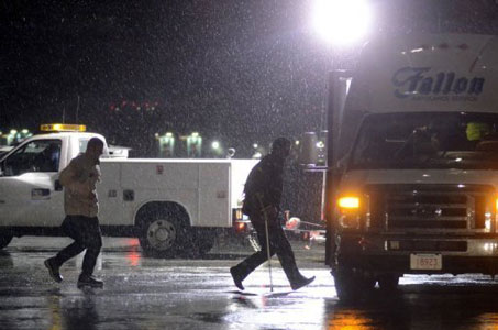 Libye: des blessés de guerre chanceux s'envolent pour des soins à l'étranger