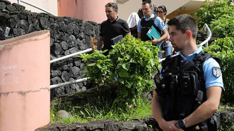 إصابة شرطيين اثنين برصاص مشتبه بأنه متطرف في لاريونيون الفرنسية