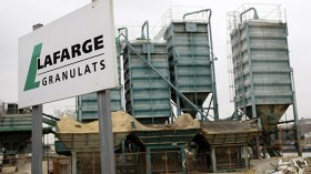 لافارج هولسيم تقر بممارسات “غير مقبولة” في سوريا.. ما هي؟