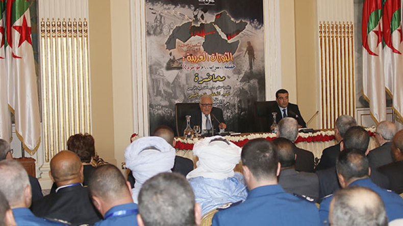 للربيع العربي آثاره على الجزائر.. المؤامرات كثيرة ولكننا محصنون