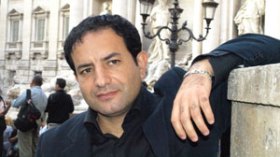 ‮”‬لنتجاوز‭ ‬عقدة‭ ‬المؤامرة،‭ ‬فليس‭ ‬كل‭ ‬من‭ ‬يخالفنا‭ ‬في‭ ‬الدين‭ ‬عدو‮”‬