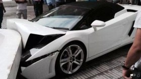 عامل فندق في الهند يدمر “لامبورغيني” نزيل