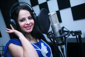 Layal Aboud sings â€œLike Crazyâ€