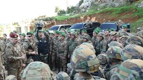 الجيش اللبناني يعلن مقتل أحد جنوده ومسلح